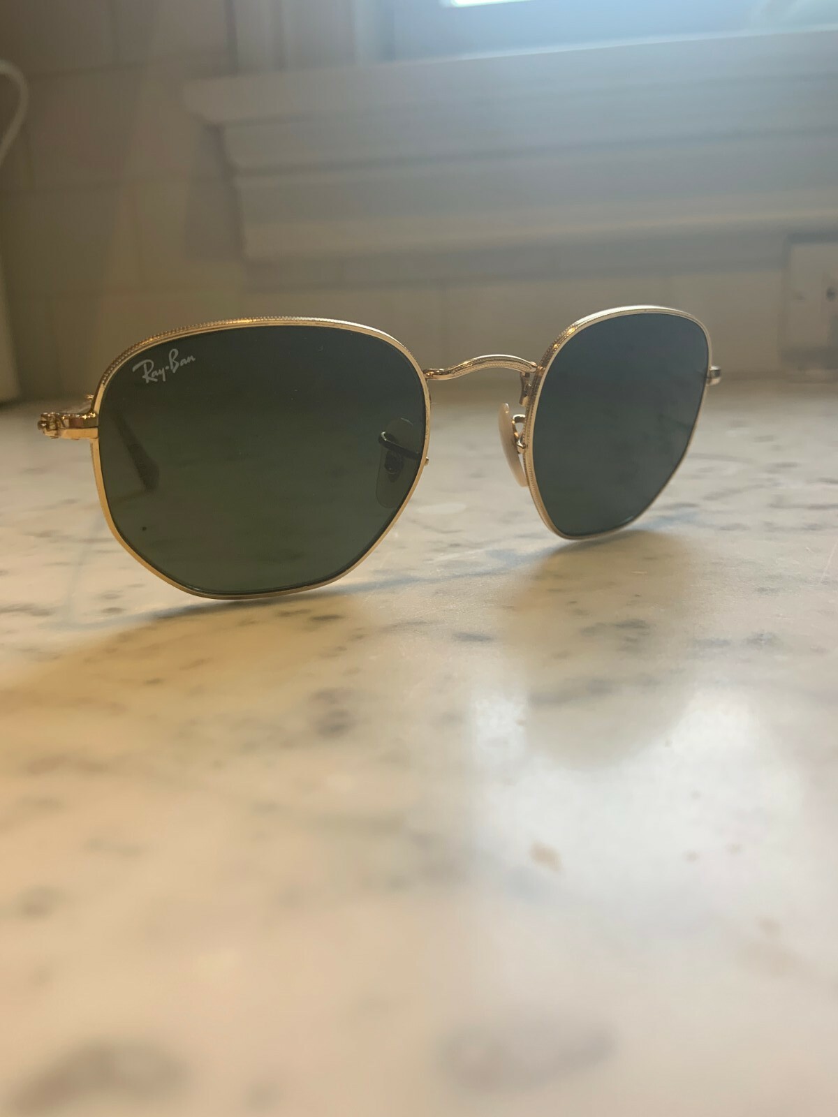 rb3548n 51 hexagonal flat lens