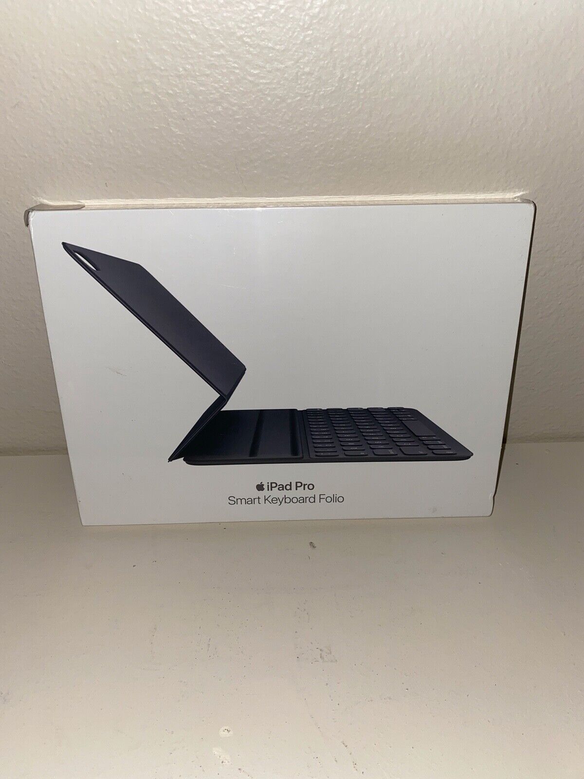 Apple Smart Keyboard Folio Case A2038 11 Apple Smart Keyboard Folio Case A2038 11