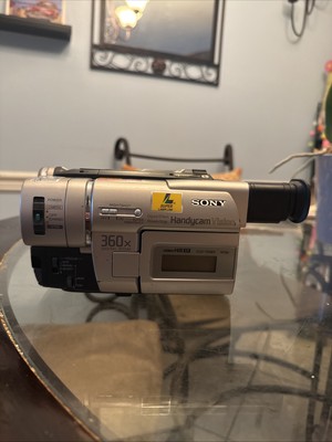 SONY ソニー Handycam DCR-TRV240 Digital8 Sony DCR-TRV240 Digital8 Camcorder - Record Transfer Watch