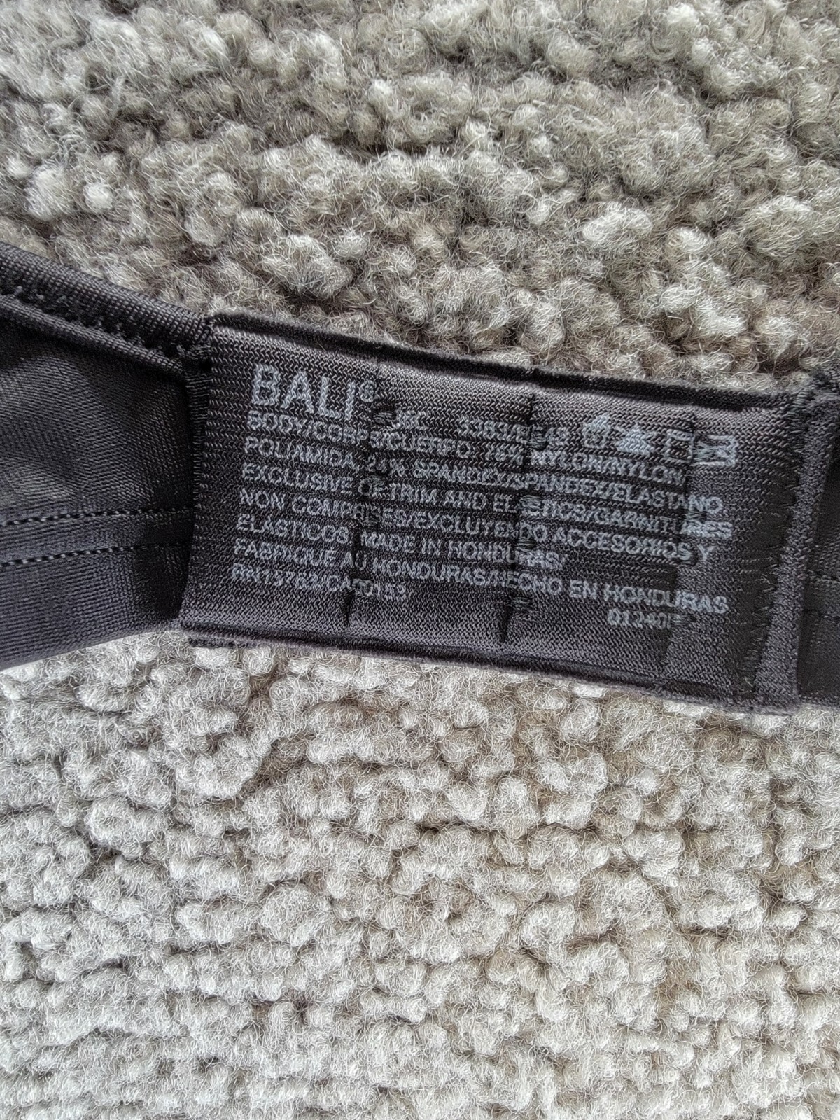 Bali Passion for Comfort Underwire Bra Women's 36C Black Dual Back Hook-and-Eye - Picture 8 of 13