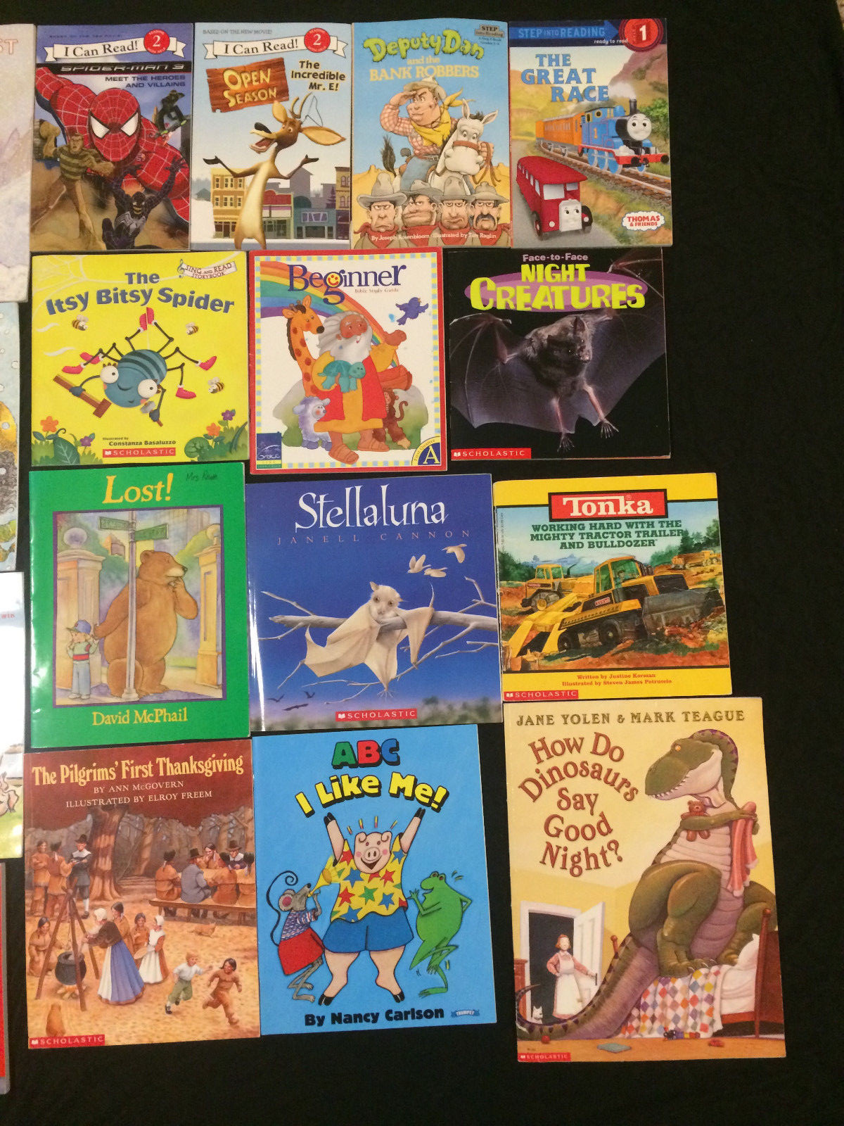 Lot of of 26 Scholastic Children Books Different Readers Levels