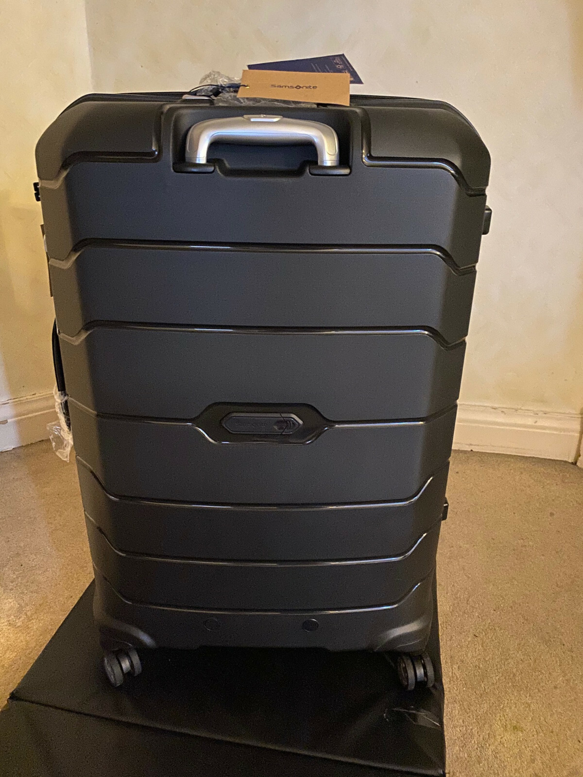 samsonite prodigy spinner expandable 55cm