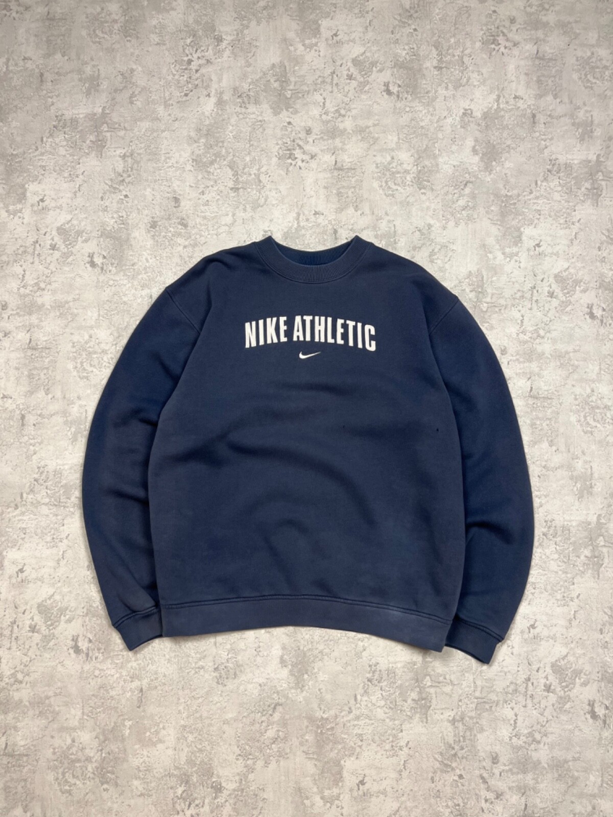 Vintage Nike Athletic Sweatshirt Center Logo Size XL young Vintage Nike Athletic Sweatshirt Center Logo Size XL young