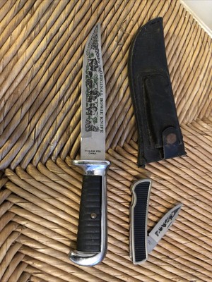 “The Best Defense”The Original Bowie Knife With Sheath And Matching Pocket Knife