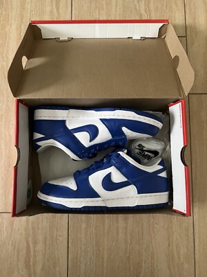 NIKE DUNK LOW SP KENTUCKY - SIZE 8 (AUTHENTIC AND READY TO SHIP OUT!) 