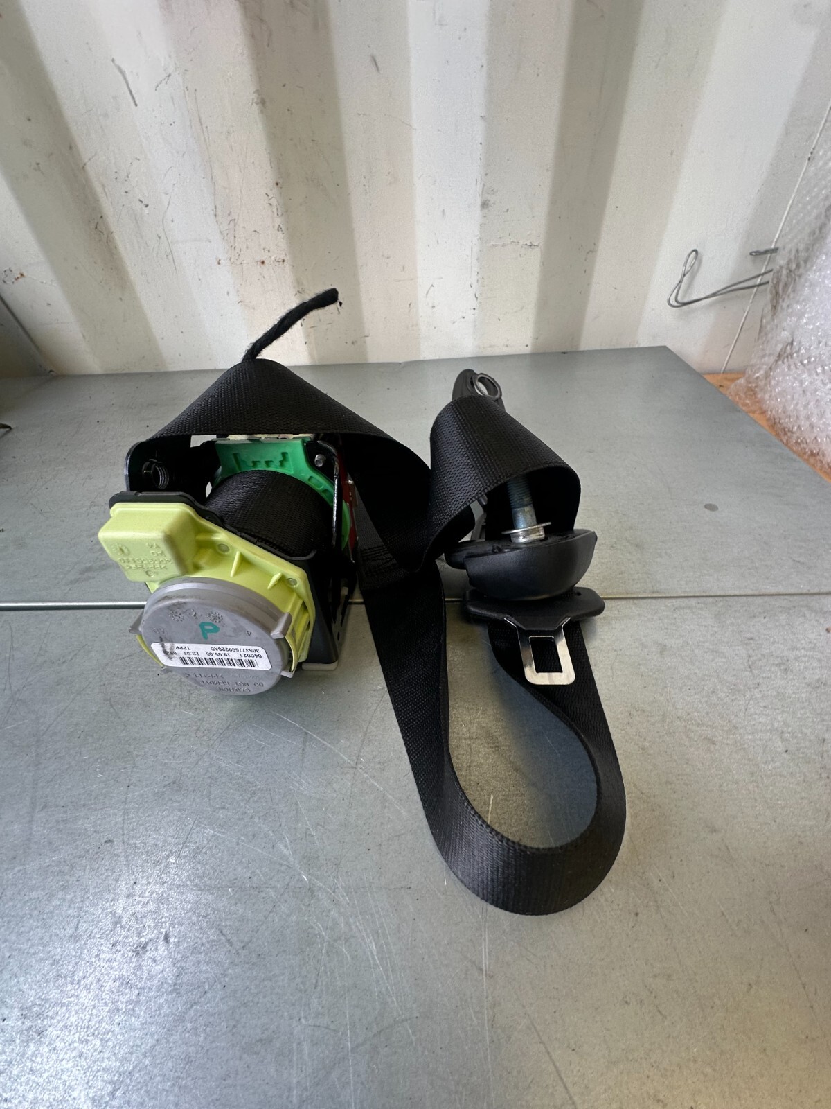 2003 Mercedes C-Class W203 Seat Belt Front Passenger Left Side 27213118