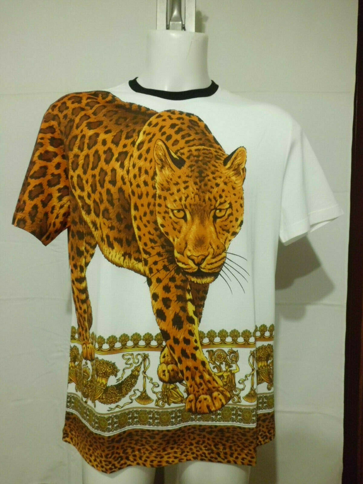 Authentic Versace Signature T- Shirt Uomo Printed Tiger Authentic Versace Signature T- Shirt Uomo Printed Tiger