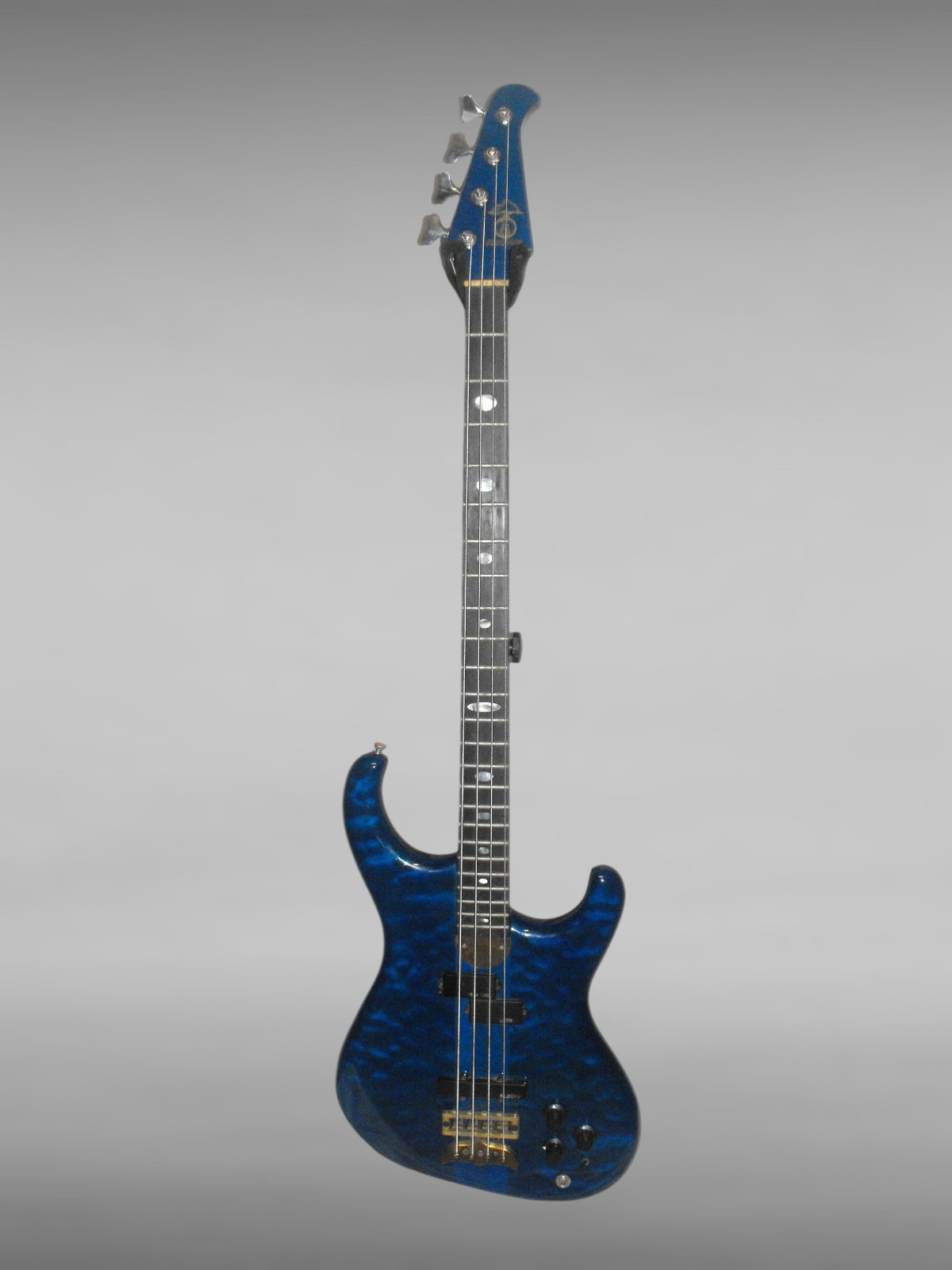 t*n様 【超希少！】ALEMBIC Custom CMSB 4st $_57.JPG?set_id=880000500F