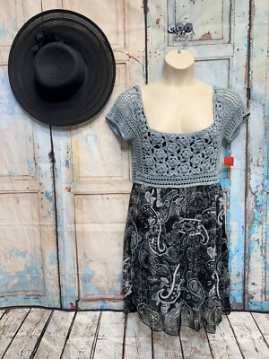 V Christina Crochet Bodice Sheer Paisley Lined Dress Women s Large - NWT