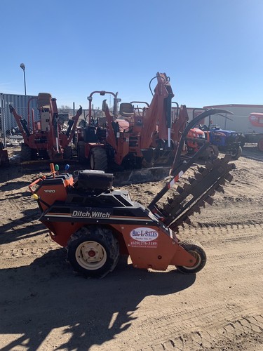 Ditch Witch 1820 Trencher