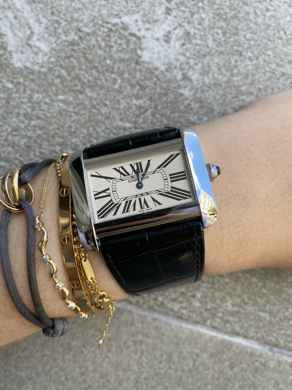 cartier tank divan