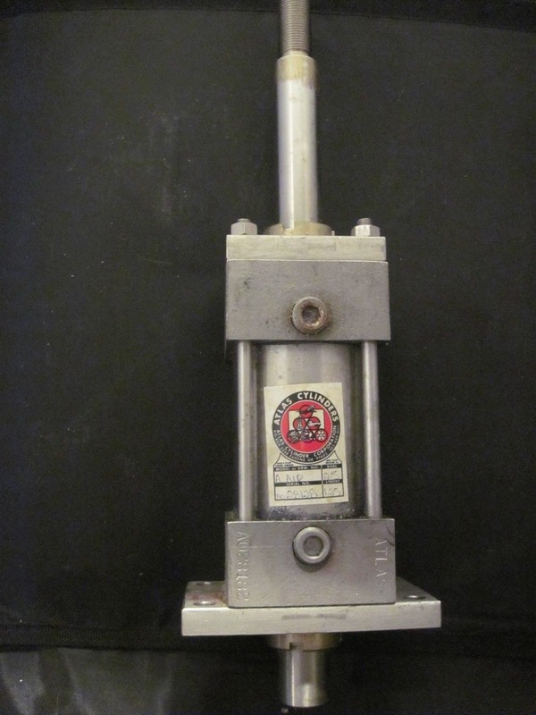 Atlas Cylinders Hydraulic Cylinders Surplus Industrial Equipment