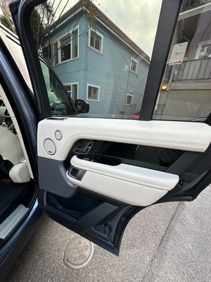 image 7 of interior