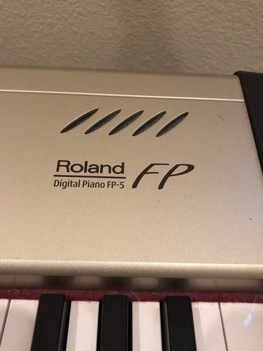 Roland FP -5 88 key digital piano Weighted Keys EUC With Stand