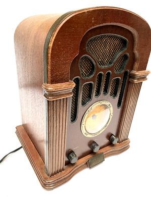 THOMAS AMERICAN SERIES RADIO MODEL 411 WOOD AM FM AFC Cassette