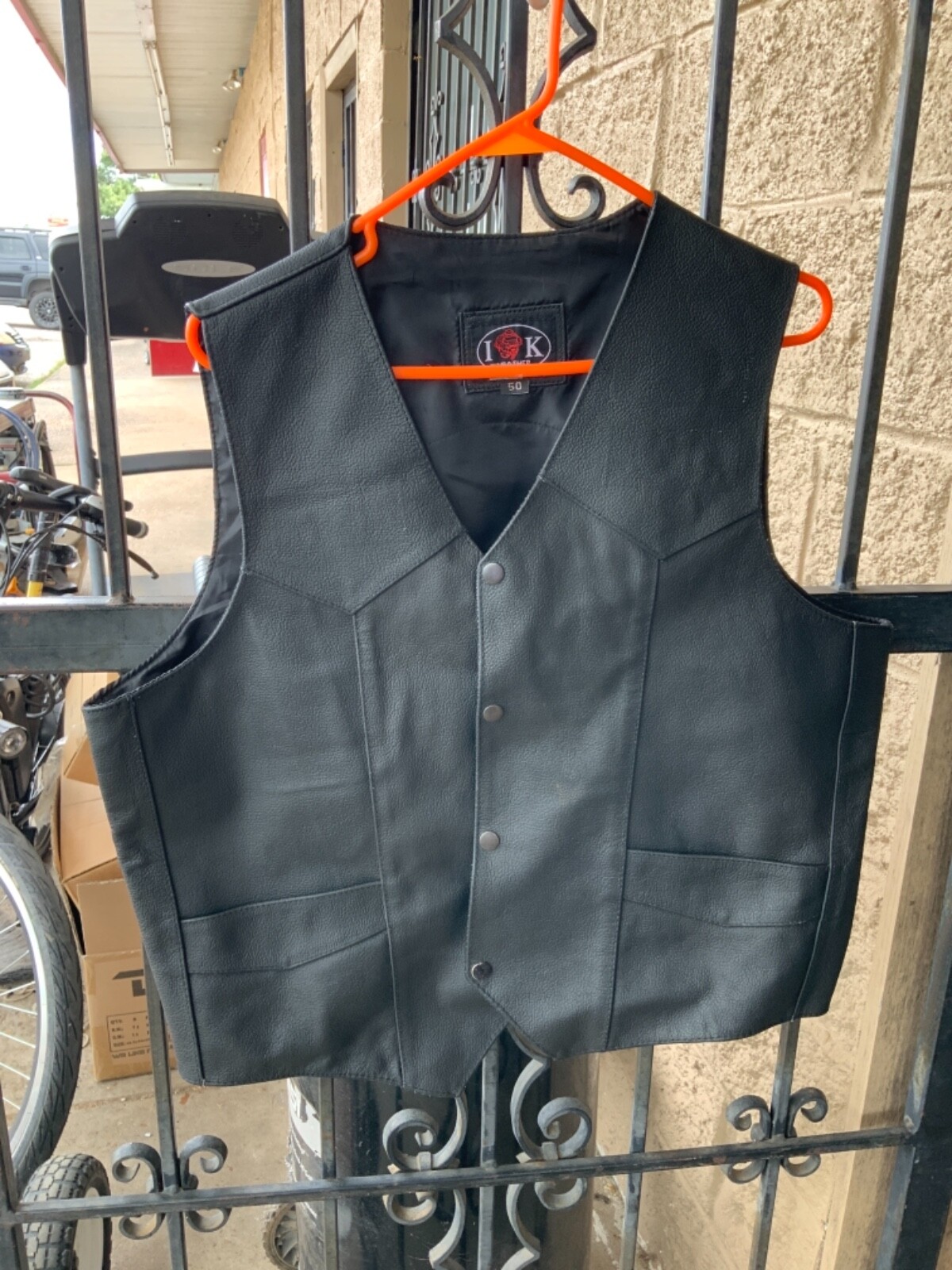 241 POW HUNTER VEST MB1405 黒 M