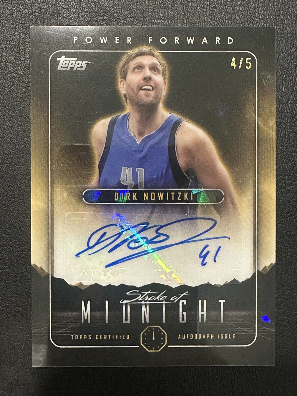 NBAカード Dirk Nowitzki 直書きサインカード 2023/24 Topps Midnight Stroke Of Midnight Dirk Nowitzki 4/5
