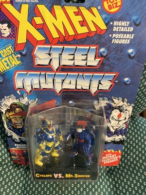 1994 MARVEL COMICS X-MEN STEEL MUTANTS ACTION FIGURES CYCLOPS VS MR. SINISTER