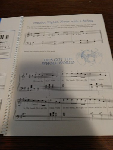 Piano Playing Popular Songs Made Easy