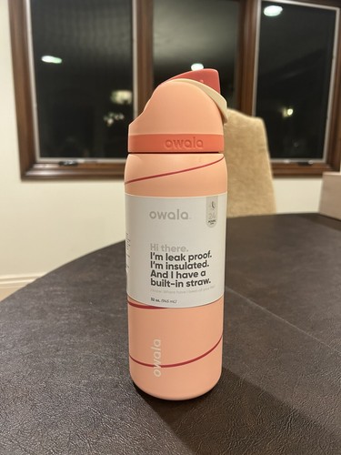 限定お値下げOwala 710ml  Candy✖️Can you see Me Owala FreeSlip Thermal Bottle - Candy Cane Lane, 1 ct - Fred