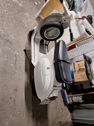 Foto dell'oggetto di un acquirente verificato
