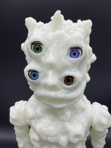 Rare 9.8inch Sofubi soft vinyl NAGNAGNAG Four eyes monster
