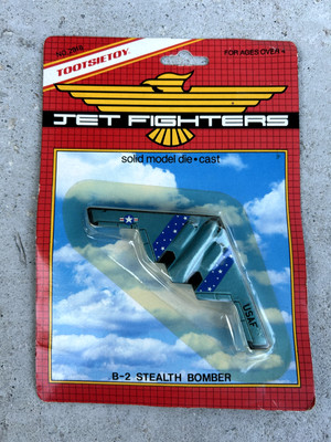 Vintage 1989 Tootsie Toys B-2 Stealth Bomber Solid Model Die Cast