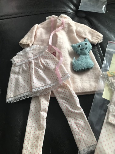 Vintage Skipper Small Lot