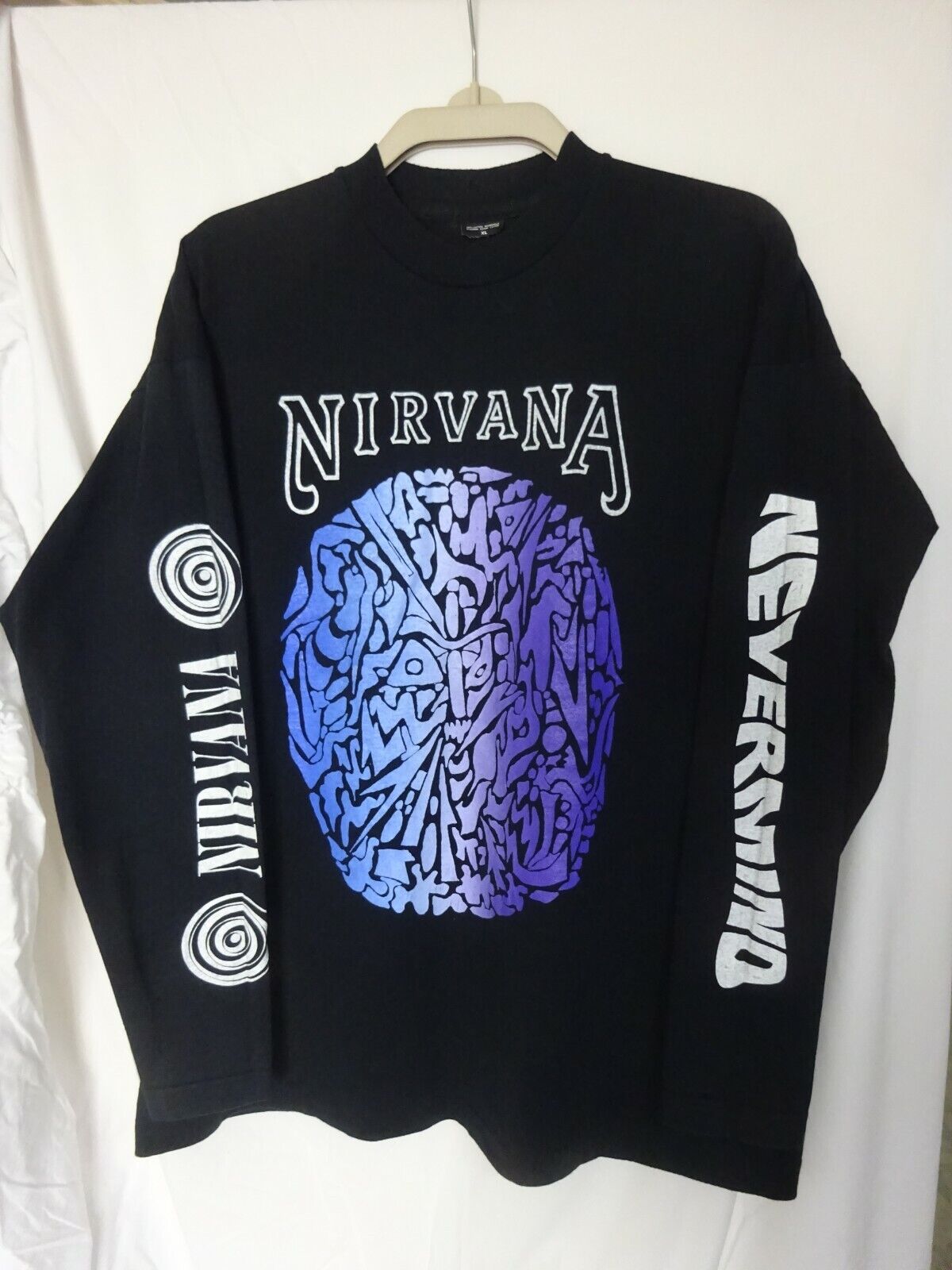 VINTAGE 1990's NIRVANA NEVERMIND BLACK T-SHIRT, XL, LONG VINTAGE 1990's NIRVANA NEVERMIND BLACK T-SHIRT, XL, LONG