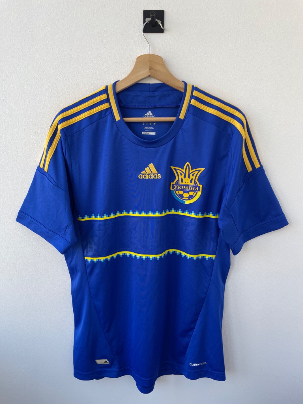 UKRAINE NATIONAL TEAM 2012 AWAY FOOTBALL SHIRT JERSEY