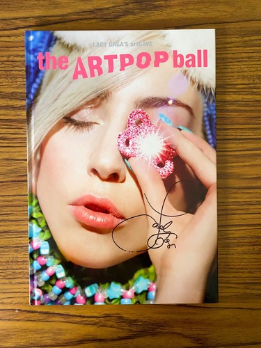 Gaga アートブック Lady GaGa SIGNED ARTRAVE Book Tour Music ARTPOP | eBay