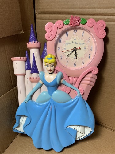 Vtg Disney Cinderella Wall Clock Castle Believe In Your Dreams - TESTED - WORKS