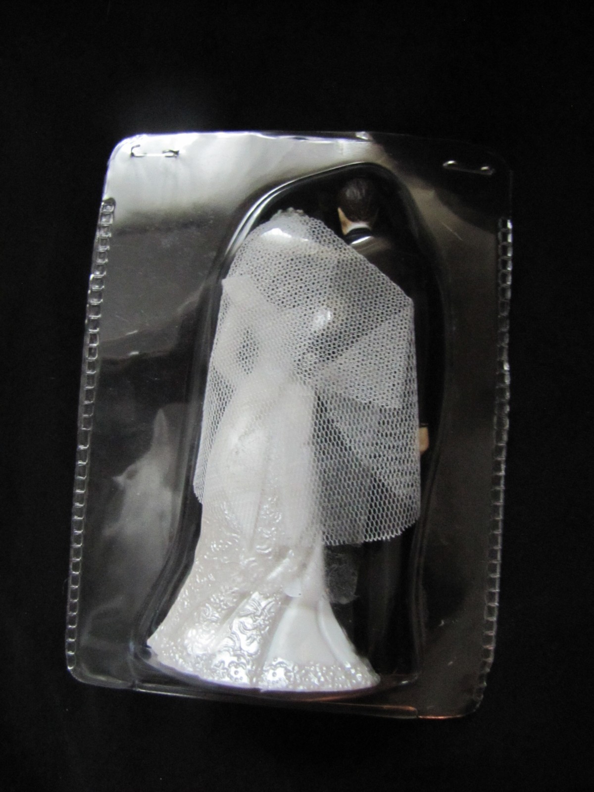 NEW Wilton Wedding Cake Topper BRIDE GROOM Brunette White 4.5