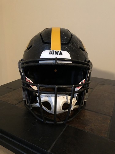Iowa Hawkeyes Riddell Speedflex Used Helmet