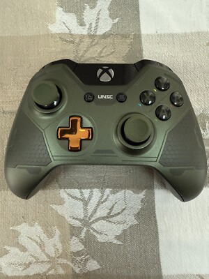 Xbox One Special Edition Halo 5: Guardians The Master Chief Wireless Controller