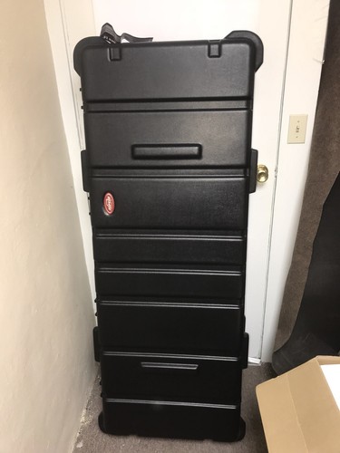 NEW SKB 1SKB-5820W ATA Piano Keyboard Case 88 Key Wheels & TSA Latches & Key