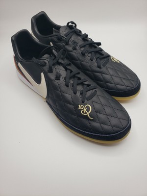 ronaldinho trainers