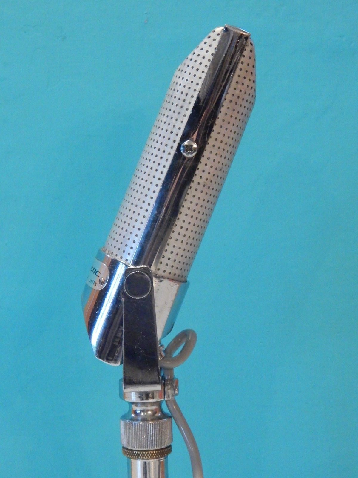 Vintage 1960S Realistic 33-999 microphone With Sonotone Stand Shure Antique Deco