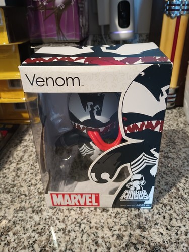 Hasbro Marvel Legends Mighty Muggs Series 1 Figure Venom | eBay