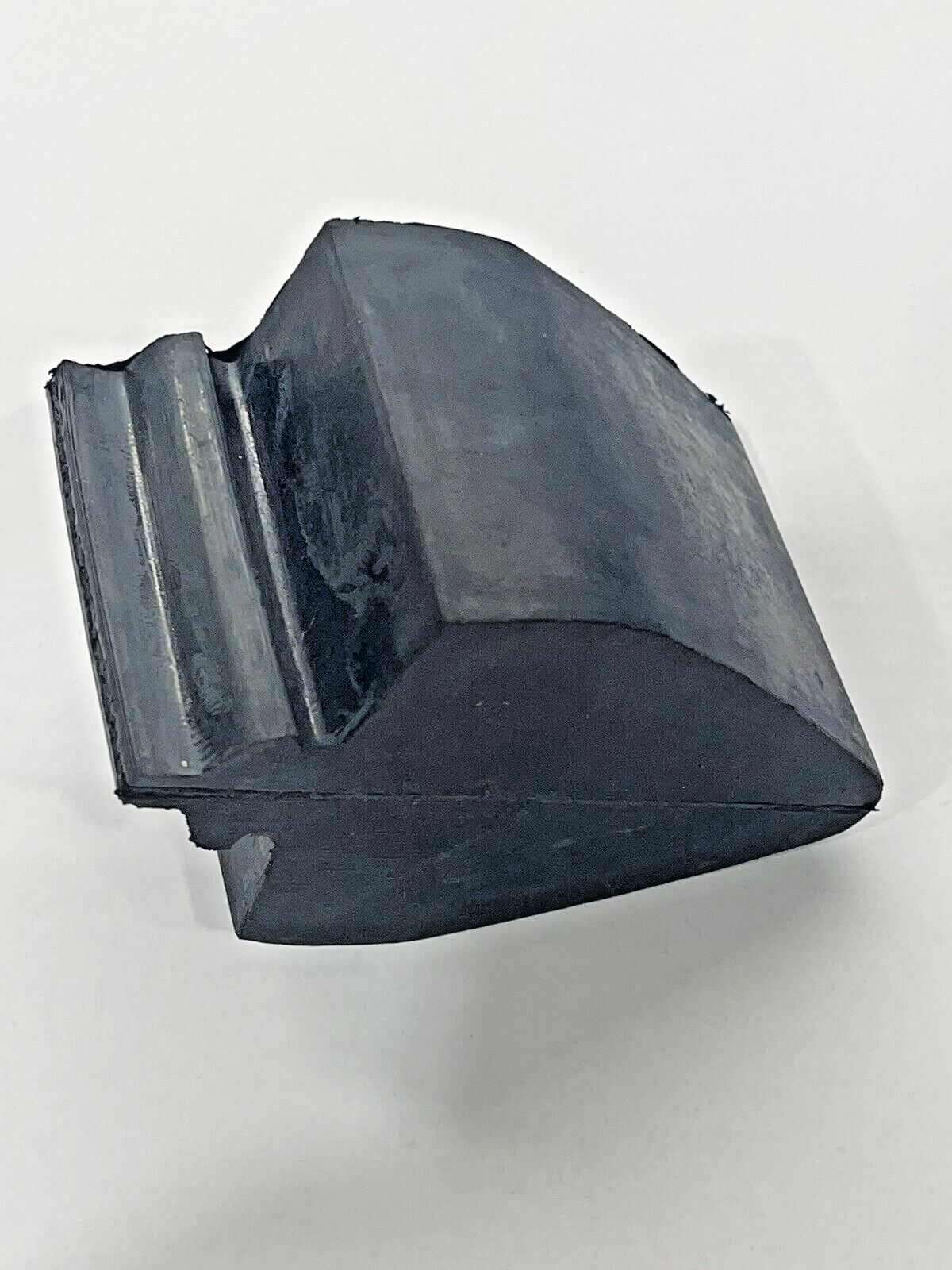 64-72 Gm A-Body Rear End Axle Bumpers Bump Stops Ss Ls6 64-72 Gm A-Body Rear End Axle Bumpers Bump Stops Ss Ls6