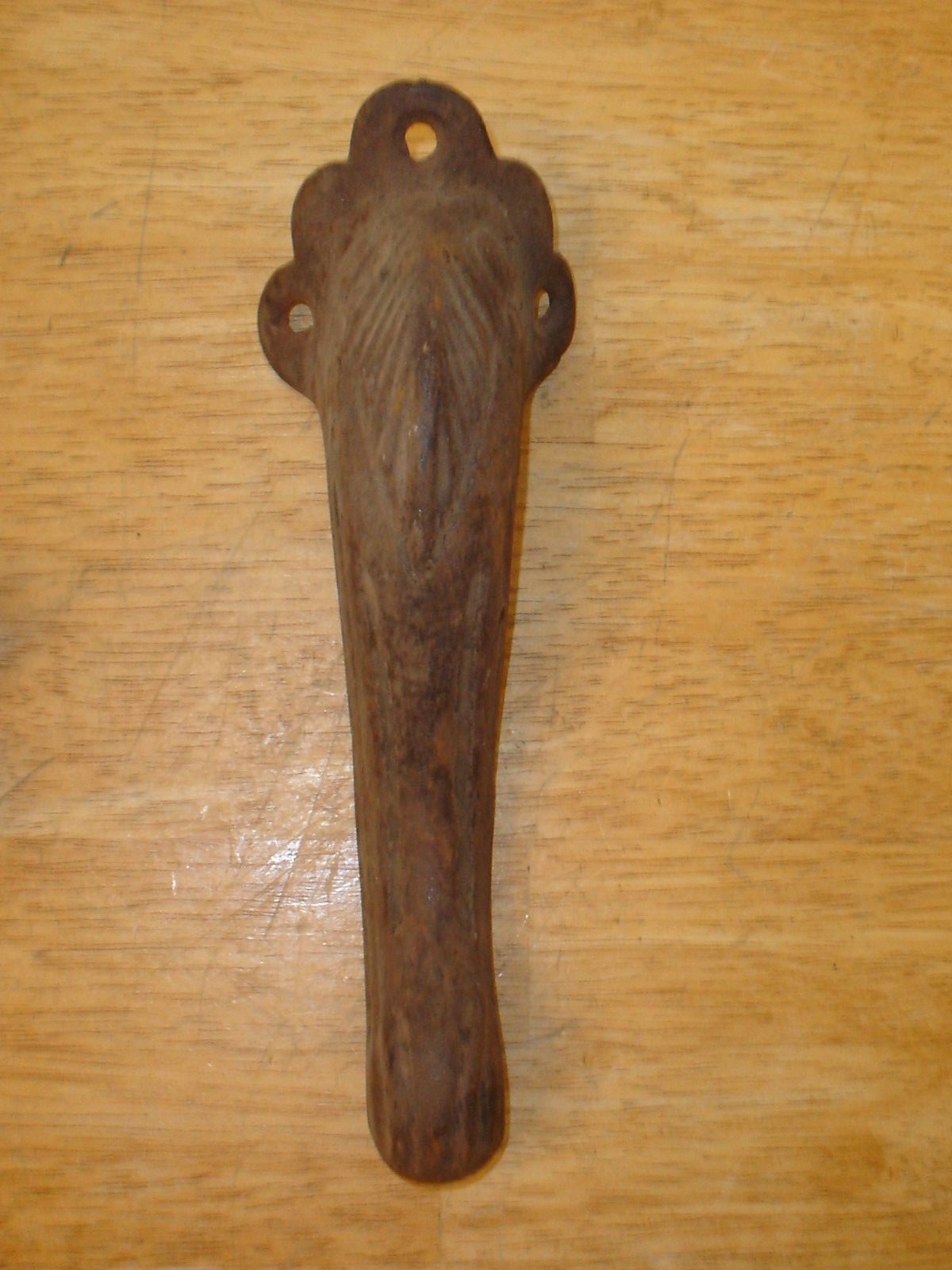 Antique Lot 5 Ornate Victorian Cast Iron Feet Legs Stove, Piano Bench, Bath Tub?