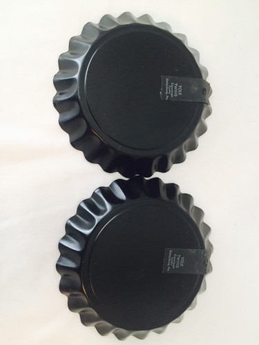 Pair of TOLE TWINS Conestoga Crafts Gettysburg PA Bird Flowers