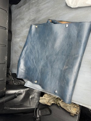 image 4 of interior