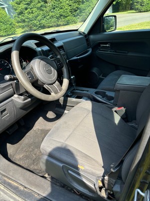 image 2 of interior