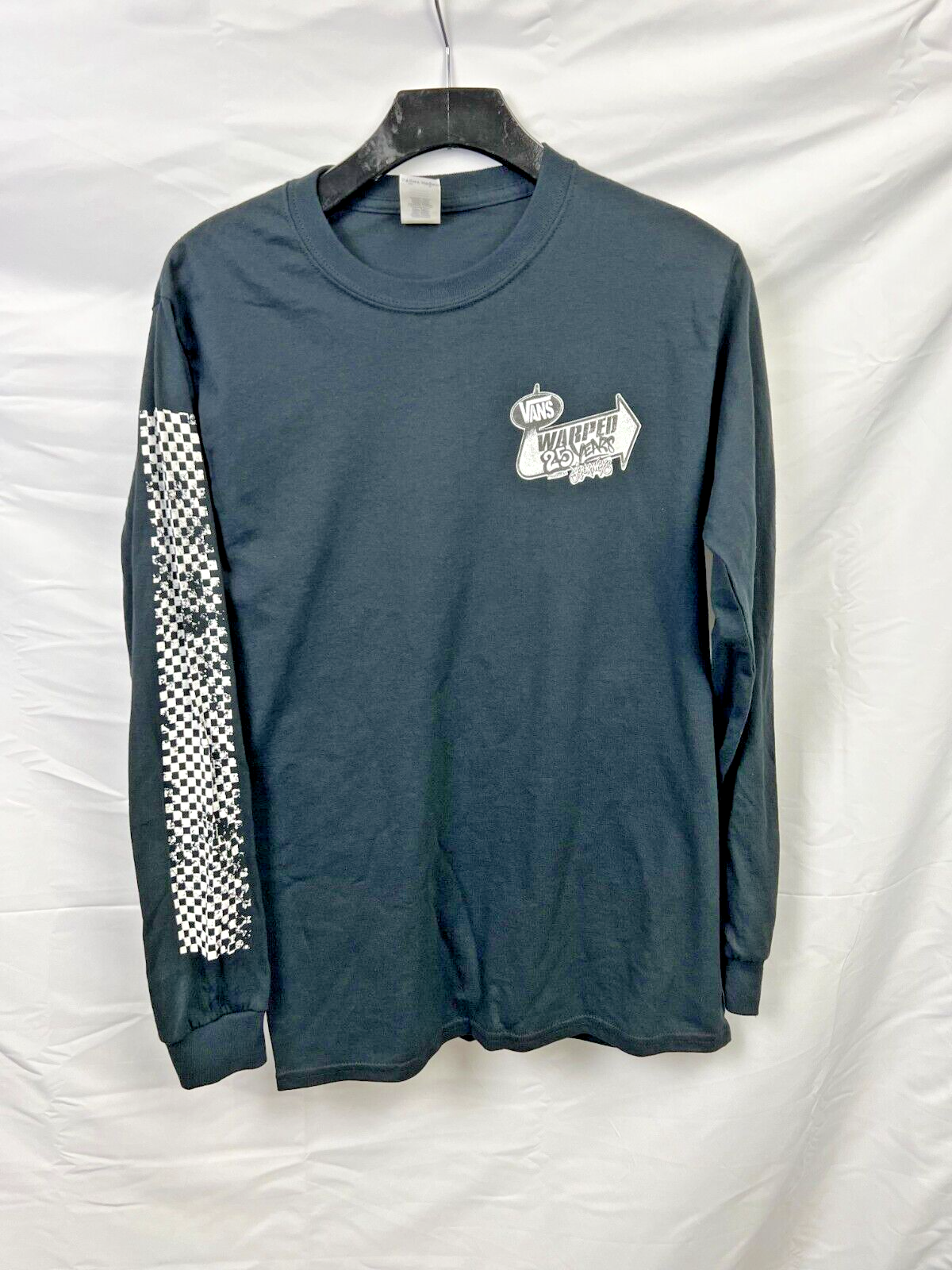 VANS × The BONEZ Limited Tee Poppy T-Shirt in Black | Vans