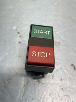 Industrial Momentary Switch - Push Button Start / Stop Unknown Brand (st03)