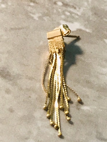 2 Pair Of 14k Yellow Gold Earrings .