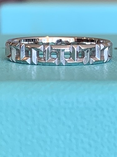 Tiffany & Co 18K White Gold True T Ring Band Narrow 3.5mm Tiffany & Co 18K White Gold True T Ring Band Narrow 3.5mm