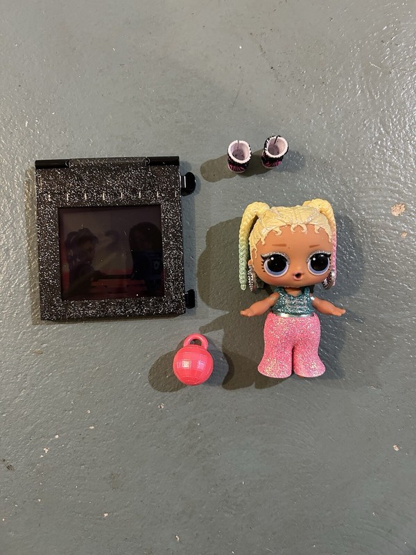 lol Surprise Dolls Mega Runway Agent Baby