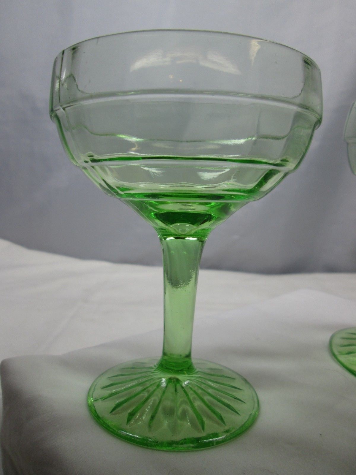 Vintage Vaseline Green Glass Sherbet Desert Martini Goblet Set of 4